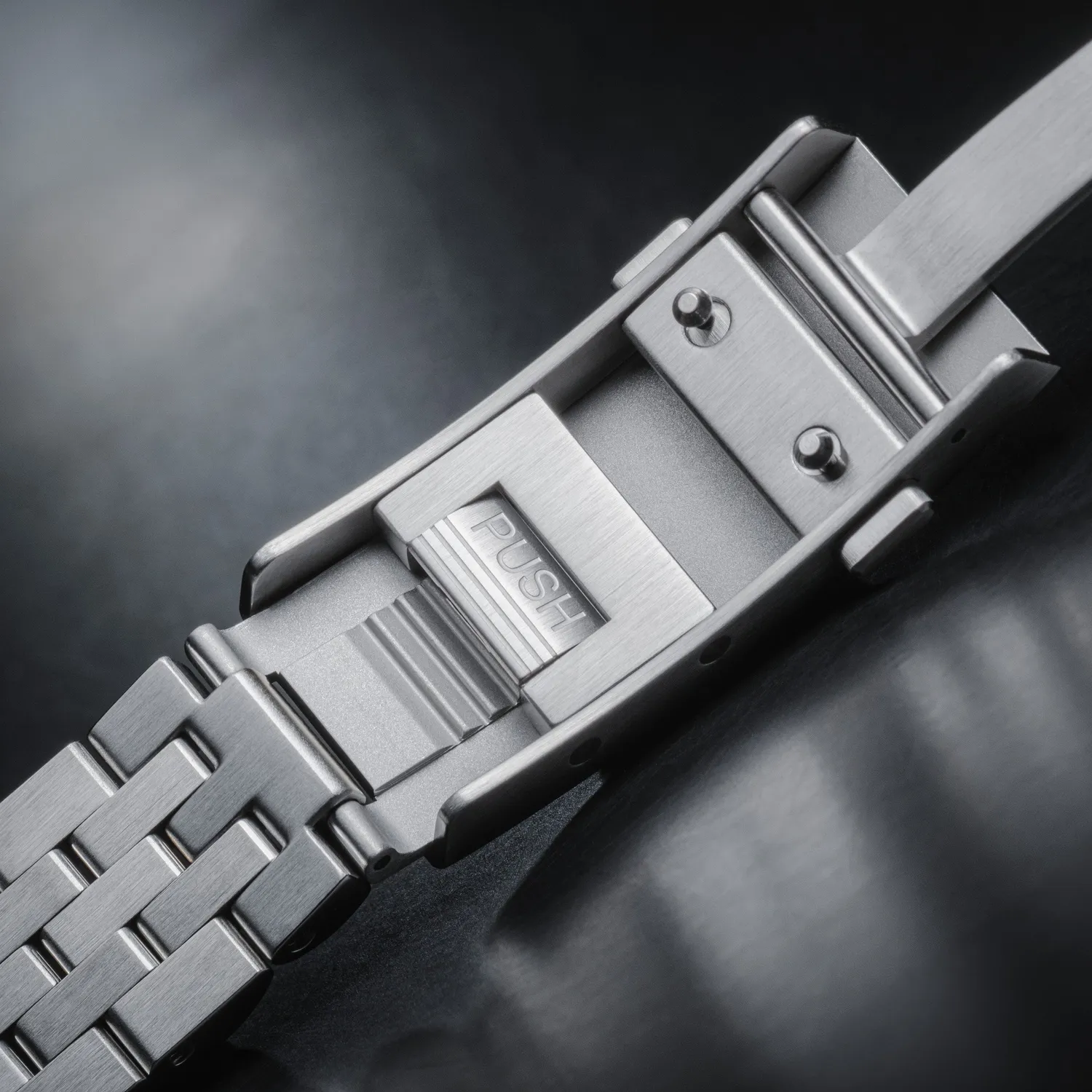 DAVOSA Ternos Ceramic / Diver PentaLink WaveSlide lenke i stål
