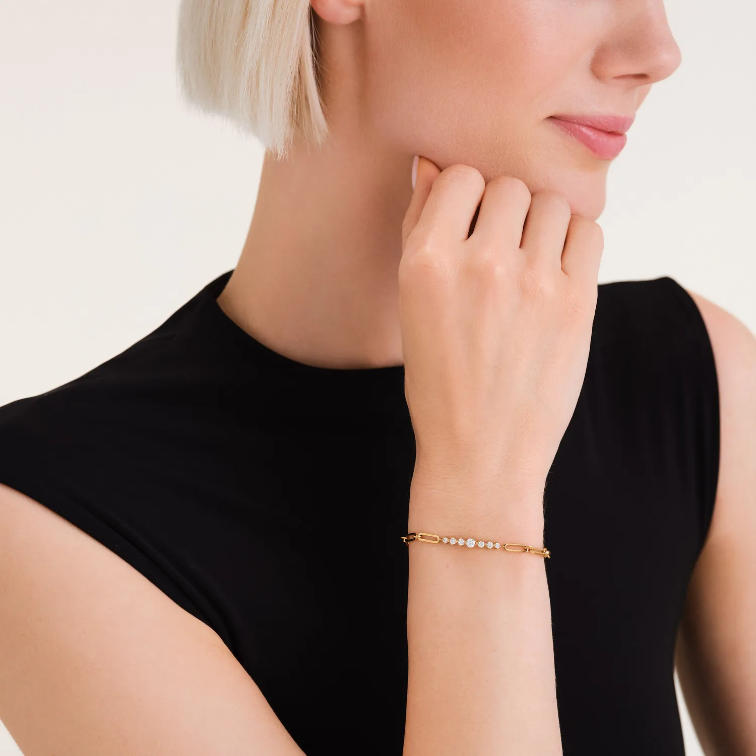 Rosefield Bar Bracelet With Stones armbånd gullbelagt stål
