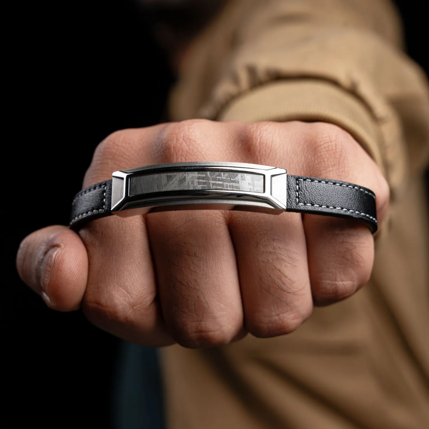 Duxot Vezeto armbånd Jet Black Meteorite